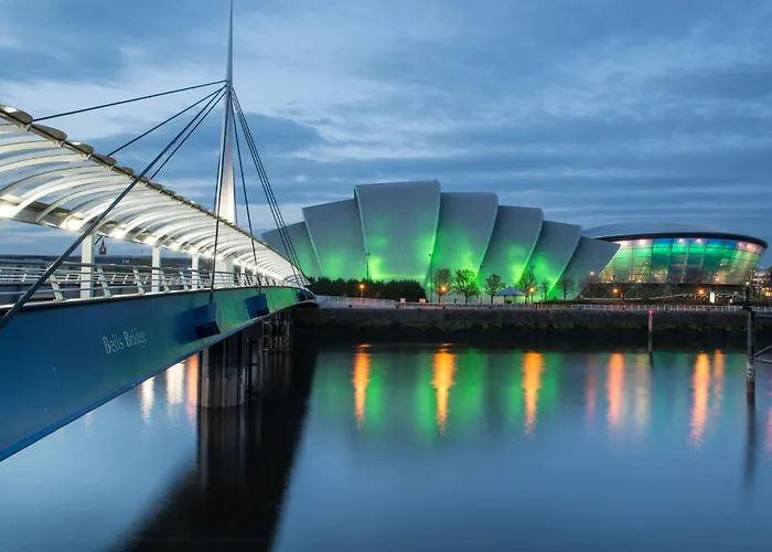 Holiday Inn Express Glasgow City Riverside By Ihg